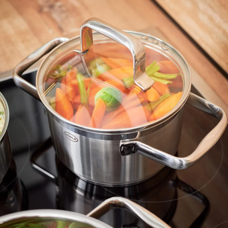ROESLE Charm 1,9 l - garnek ze stali nierdzewnej z pokrywką Oferta limitowana